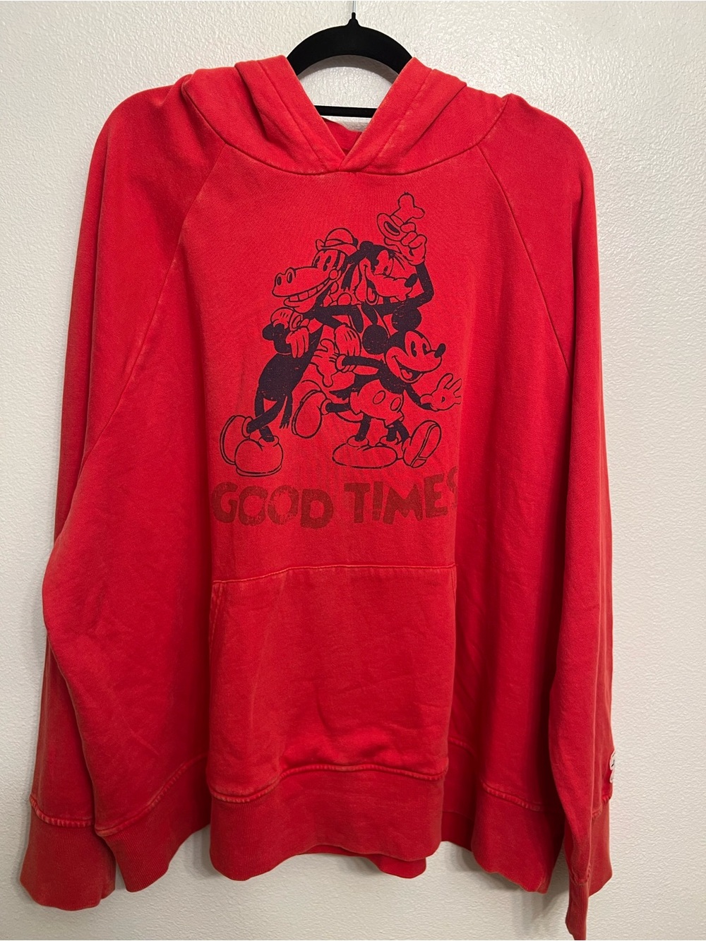 Disney "Good Times"
Hoodie XXL Red Hooded Sweatshirt Horace
Horse NWT
